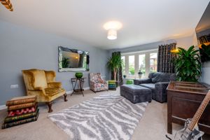 Sitting room- click for photo gallery
